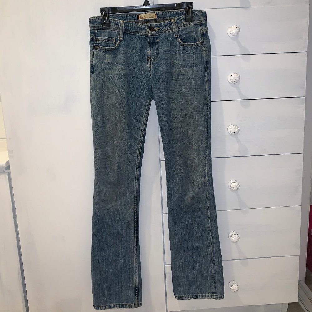 Straight leg blue jeans